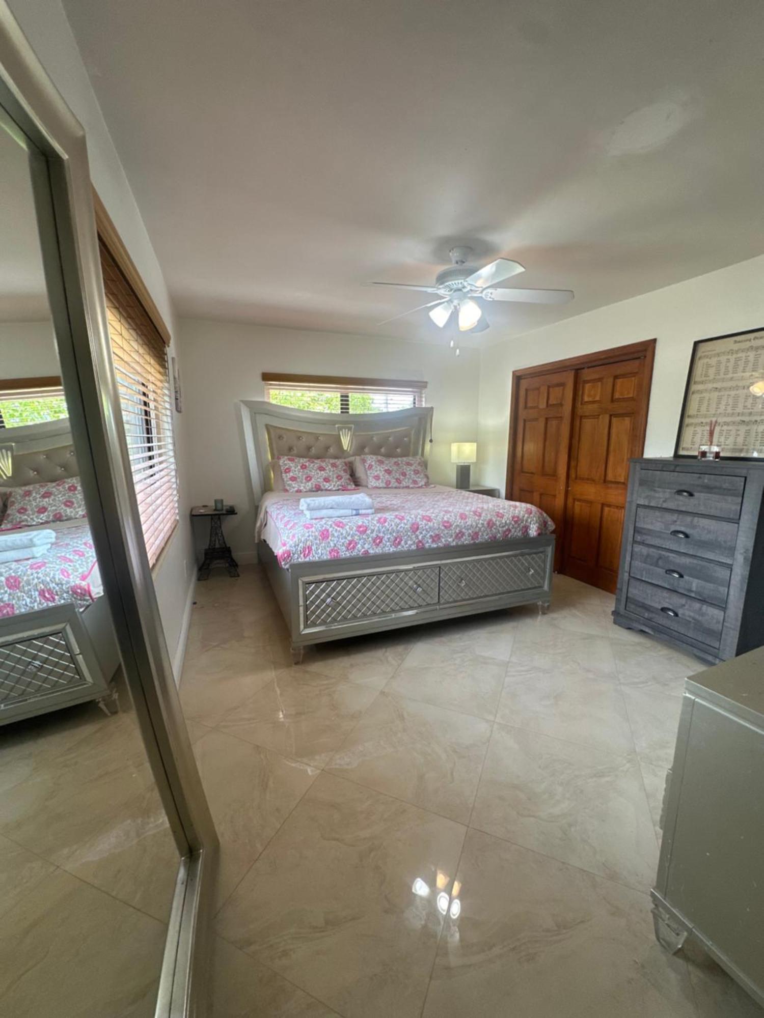 Heated Pool Hot Tub Miami Villa Luaran gambar