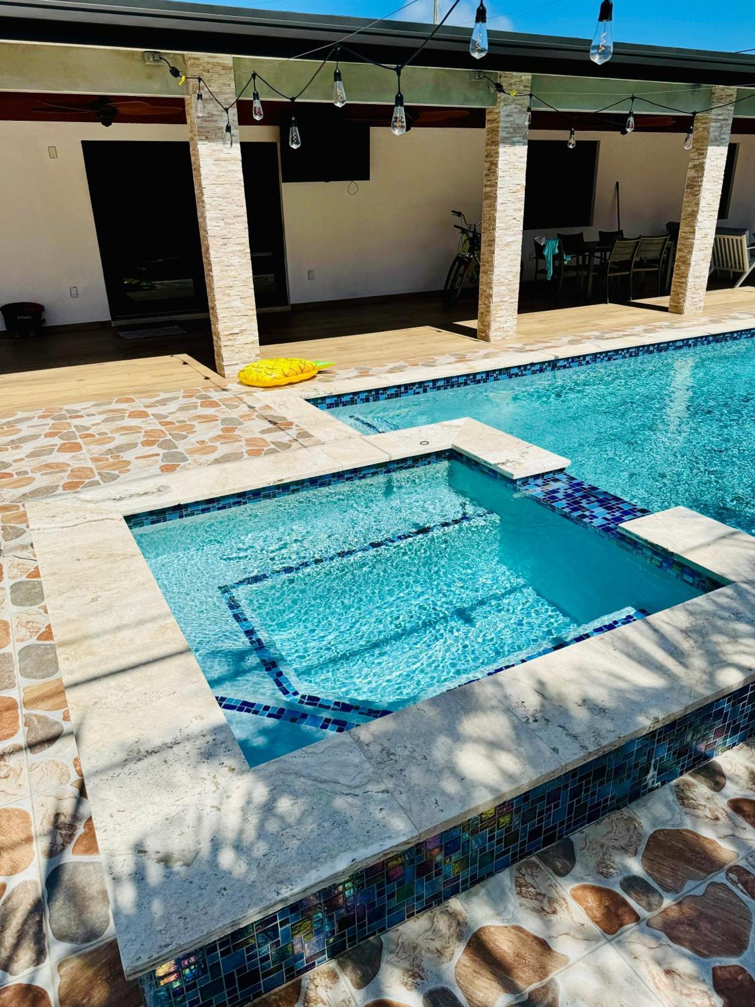 Heated Pool Hot Tub Miami Villa Luaran gambar